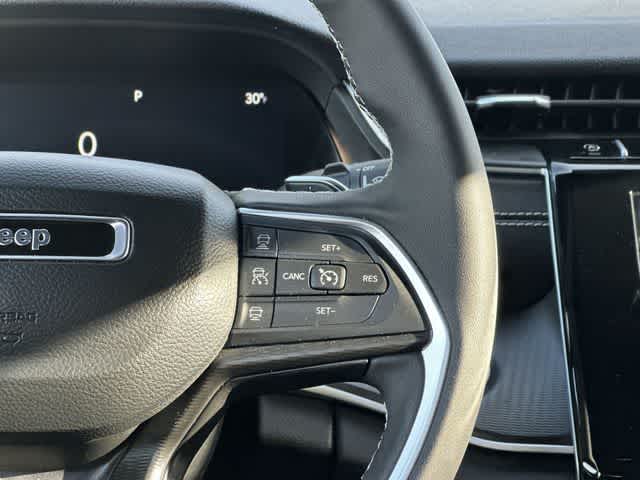 Thumbnail: 2025 Jeep Grand Cherokee - 10