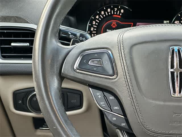 Thumbnail: 2018 Lincoln MKZ - 8