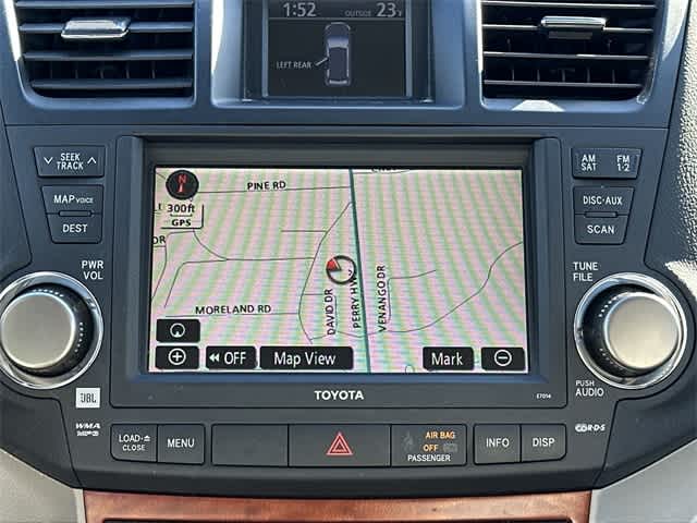 Thumbnail: 2010 Toyota Highlander - 13