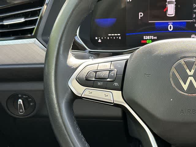 Thumbnail: 2024 Volkswagen Jetta - 9