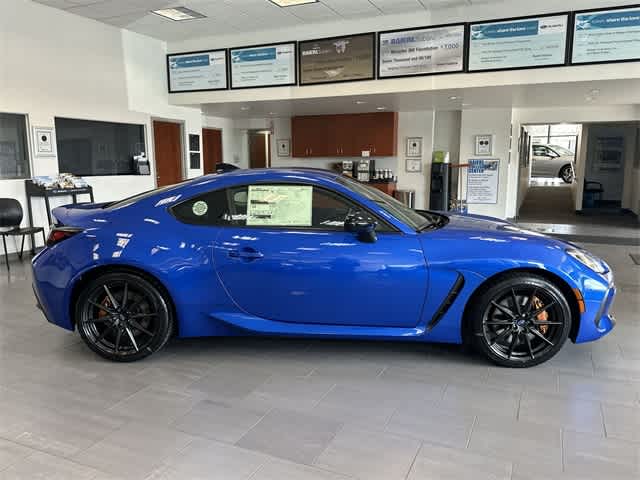 2025 Subaru BRZ tS 3