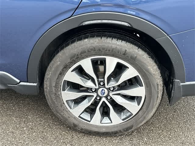 2022 Subaru Outback Touring XT photo 4