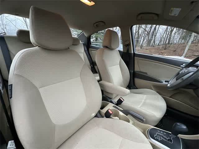 Thumbnail: 2014 Hyundai Accent - 13