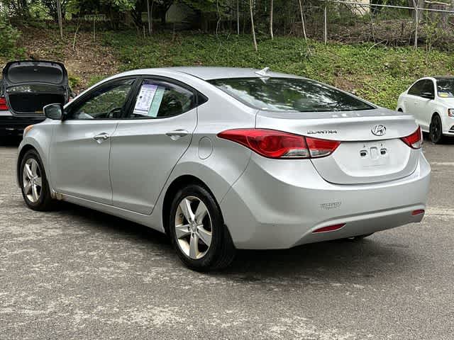 Thumbnail: 2013 Hyundai Elantra - 20