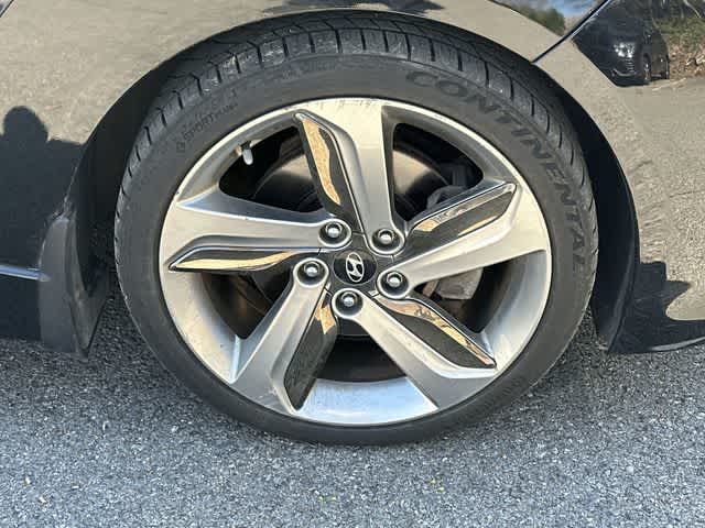 Thumbnail: 2014 Hyundai Veloster - 21