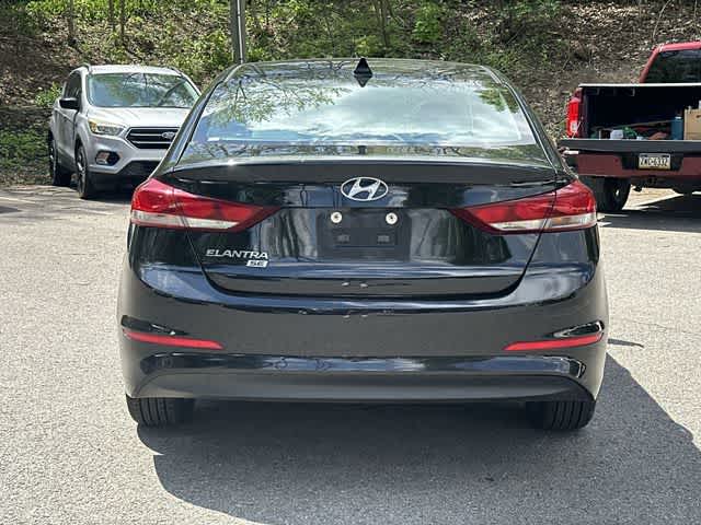 Thumbnail: 2017 Hyundai Elantra - 4