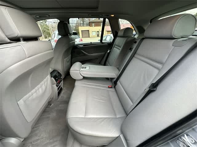 Thumbnail: 2008 BMW X5 - 17