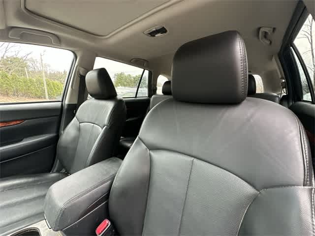 Thumbnail: 2012 Subaru Outback - 13