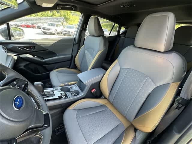 2025 Subaru Crosstrek Sport 16