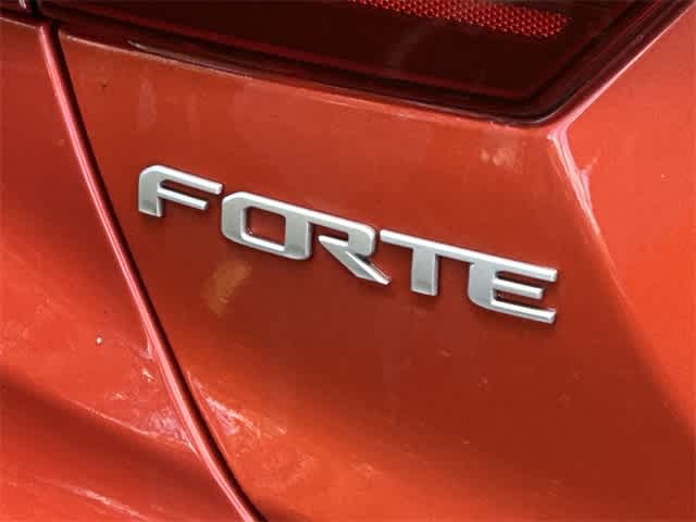 Thumbnail: 2023 Kia Forte - 17