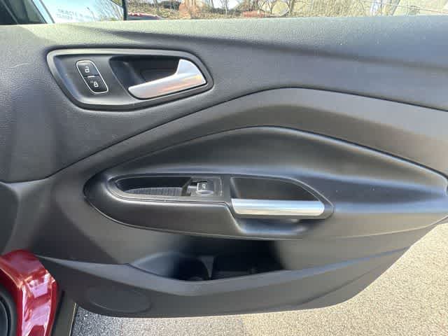 Thumbnail: 2019 Ford Escape - 20