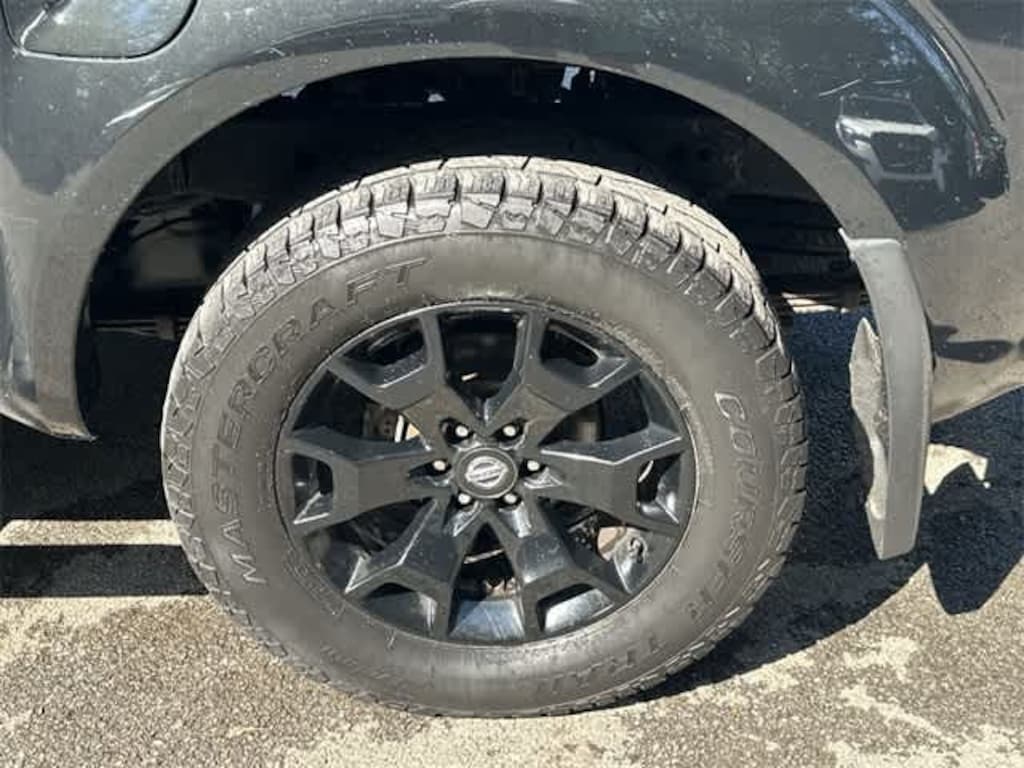 Used 2020 Nissan Frontier SV Truck Crew Cab