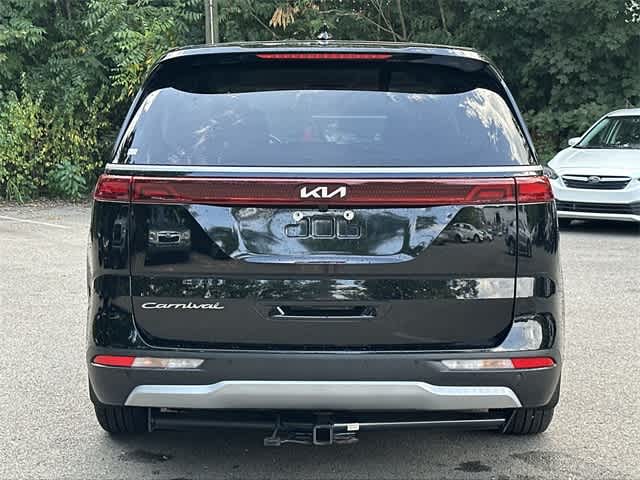 Thumbnail: 2022 Kia Carnival - 4
