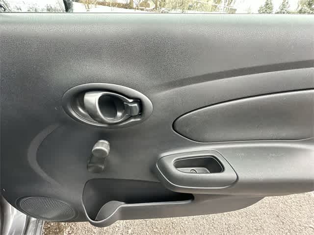 Thumbnail: 2019 Nissan Versa - 19