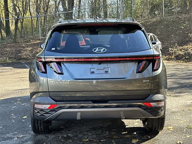 Thumbnail: 2022 Hyundai Tucson - 4
