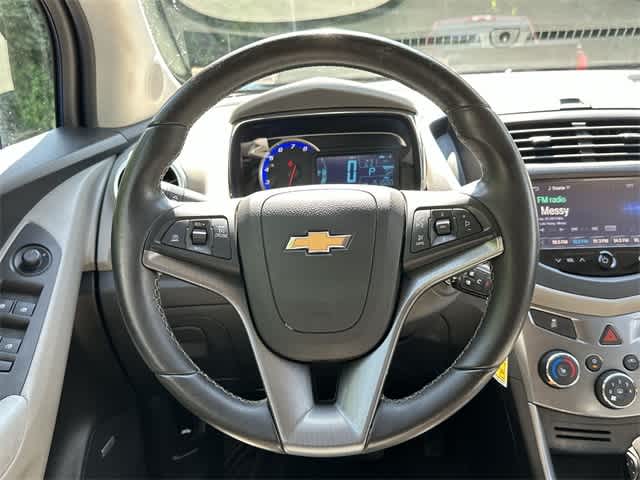 Thumbnail: 2015 Chevrolet Trax - 7