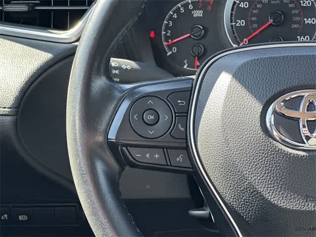 Thumbnail: 2022 Toyota Corolla Cross - 8