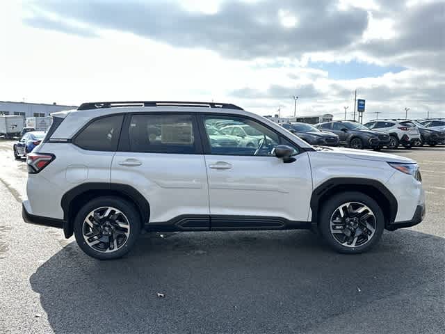 2025 Subaru Forester Limited photo 3