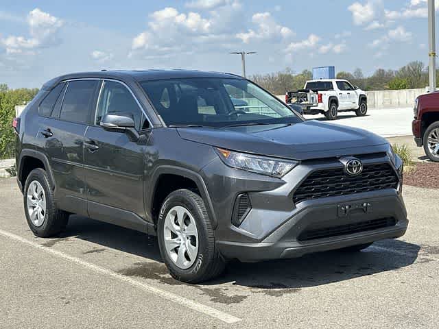 Thumbnail: 2022 Toyota RAV4 - 20
