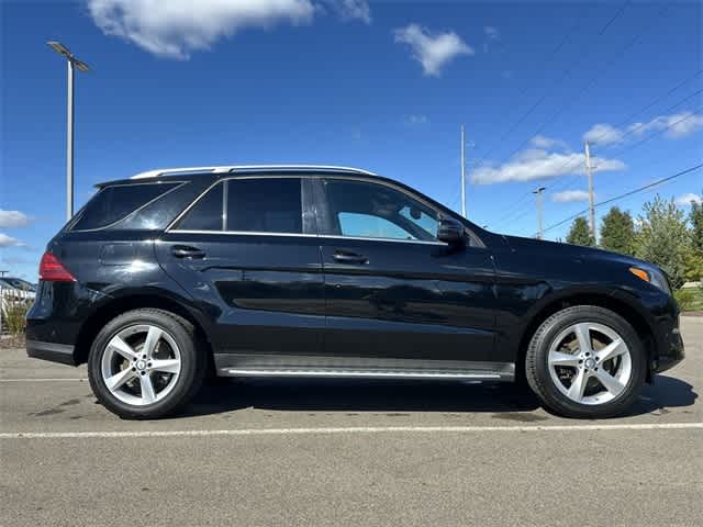 Thumbnail: 2016 Mercedes-Benz GLE - 3