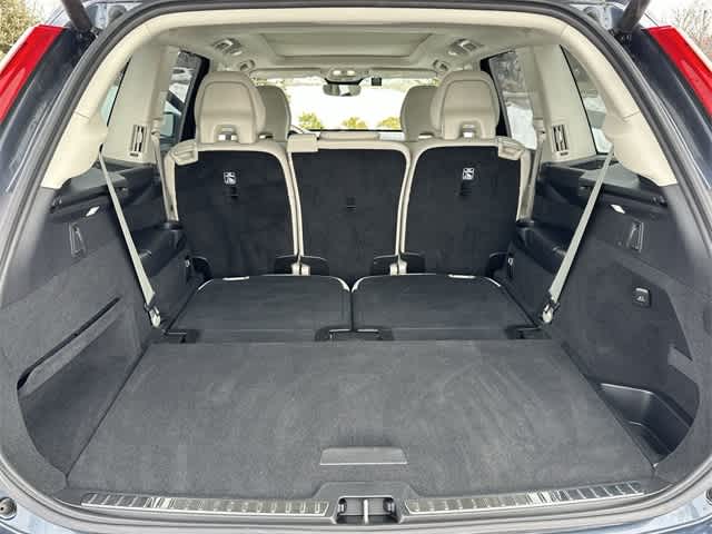 Thumbnail: 2025 Volvo XC90 - 28