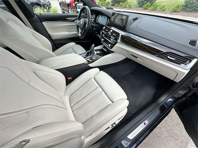Thumbnail: 2018 BMW 6 Series - 21