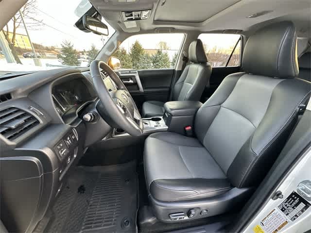 Thumbnail: 2021 Toyota 4Runner - 17