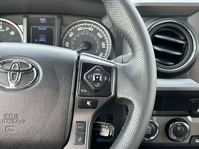 Thumbnail: 2022 Toyota Tacoma - 9