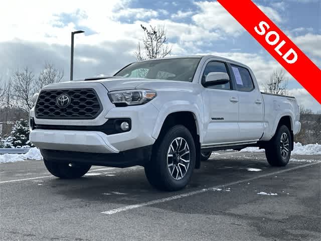 Thumbnail: 2023 Toyota Tacoma - 17