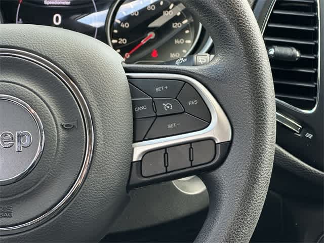 Thumbnail: 2019 Jeep Compass - 9