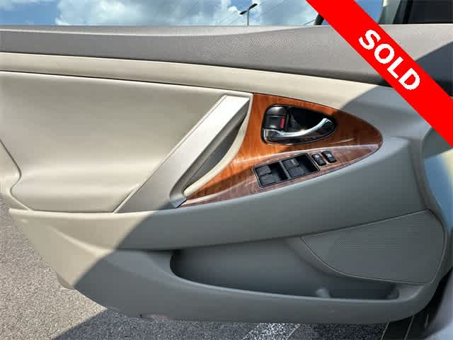 Thumbnail: 2008 Toyota Camry - 16