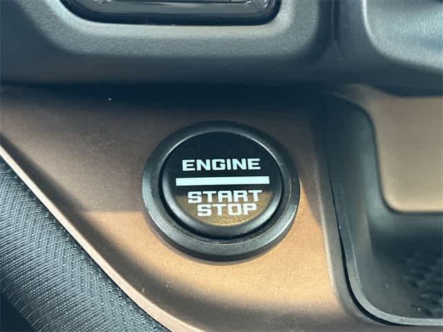 Thumbnail: 2023 Ford Bronco Sport - 10