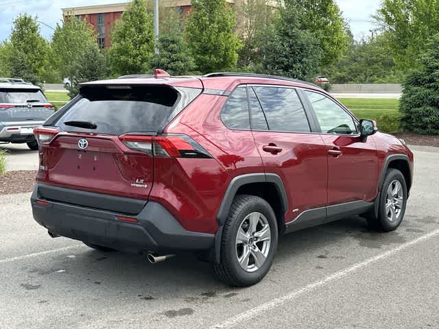 Thumbnail: 2023 Toyota RAV4 - 21