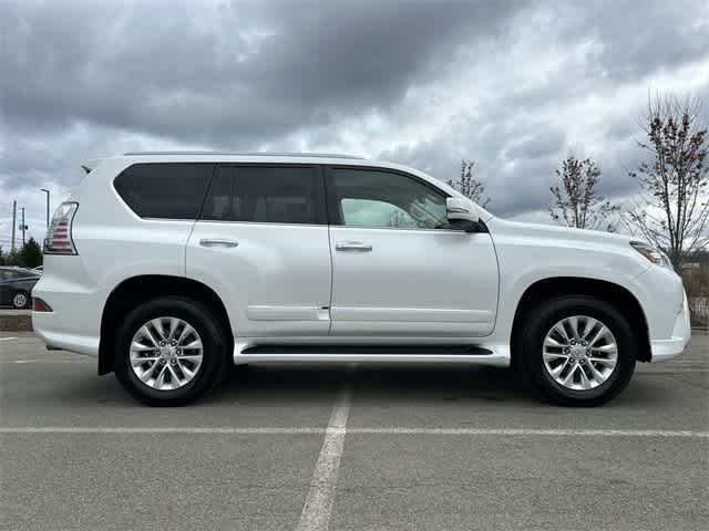 2019 Lexus GX 460 3