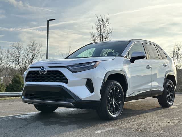 Thumbnail: 2023 Toyota RAV4 - 28