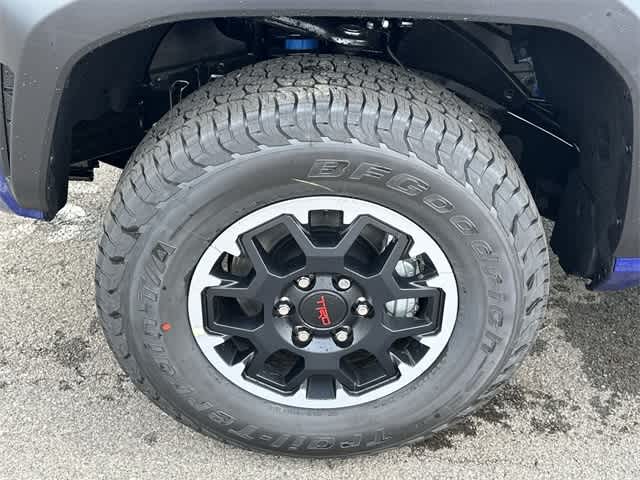 2024 Toyota Tacoma TRD Off-Road 5