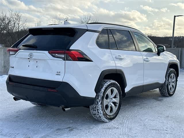 Thumbnail: 2021 Toyota RAV4 - 22