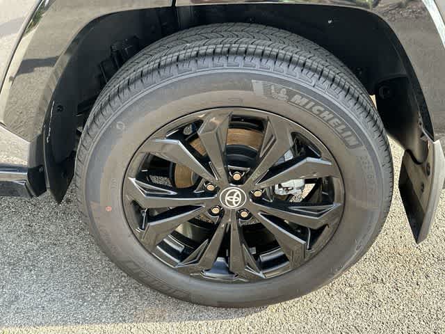 Thumbnail: 2024 Toyota RAV4 - 5