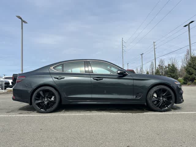 Thumbnail: 2023 Genesis G70 - 3