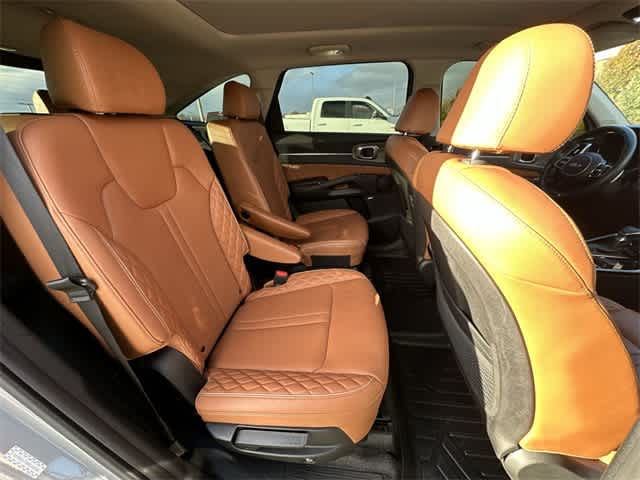 Thumbnail: 2022 Kia Sorento - 26