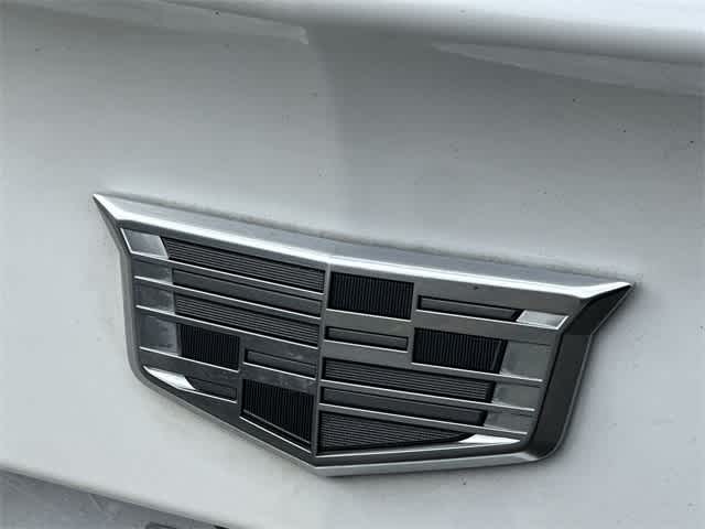 Thumbnail: 2023 Cadillac XT4 - 19