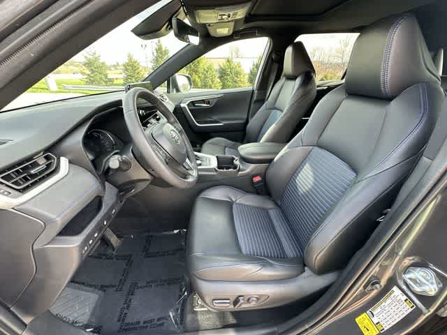 Thumbnail: 2024 Toyota RAV4 - 17