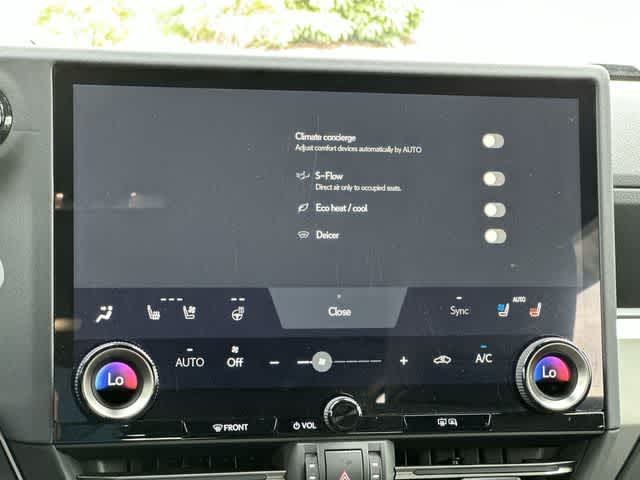 Thumbnail: 2024 Lexus ES - 15