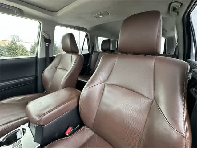 Thumbnail: 2023 Toyota 4Runner - 17