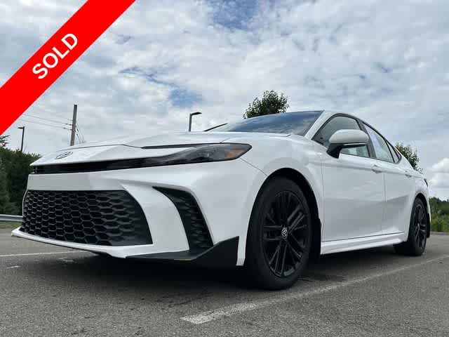 Thumbnail: 2025 Toyota Camry - 19
