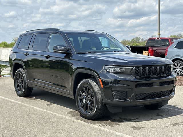 Thumbnail: 2024 Jeep Grand Cherokee L - 35