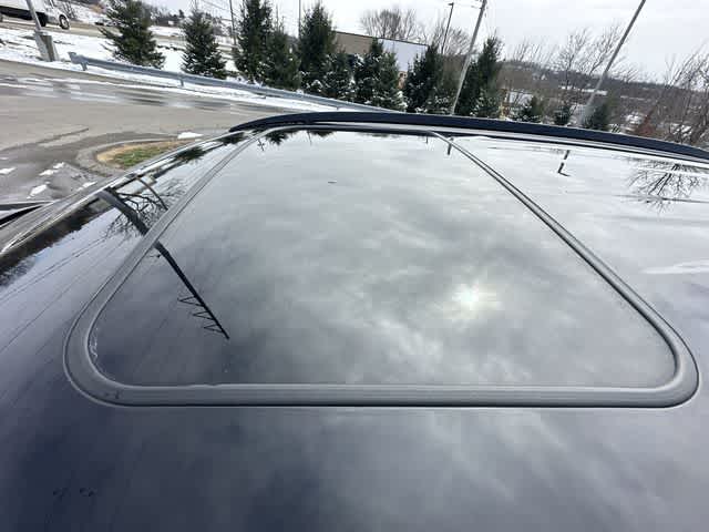 Thumbnail: 2024 Toyota RAV4 - 6