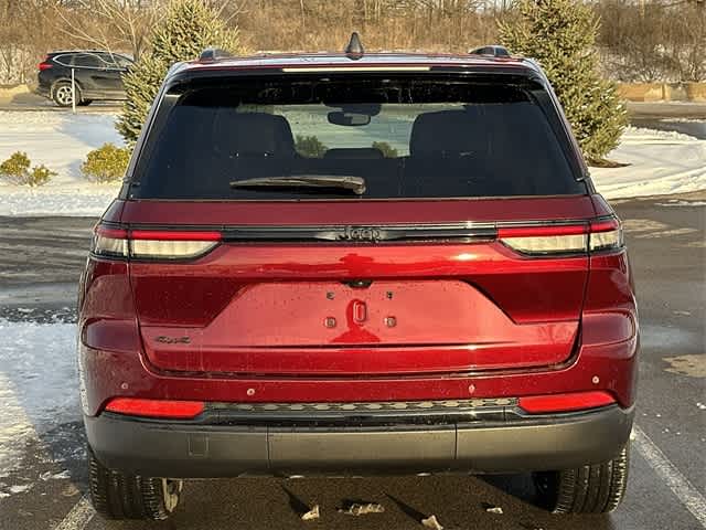 Thumbnail: 2023 Jeep Grand Cherokee - 4