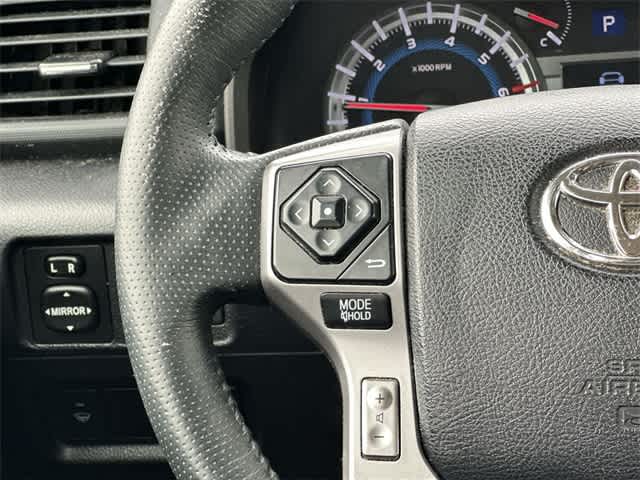 2016 Toyota 4Runner Limited 9