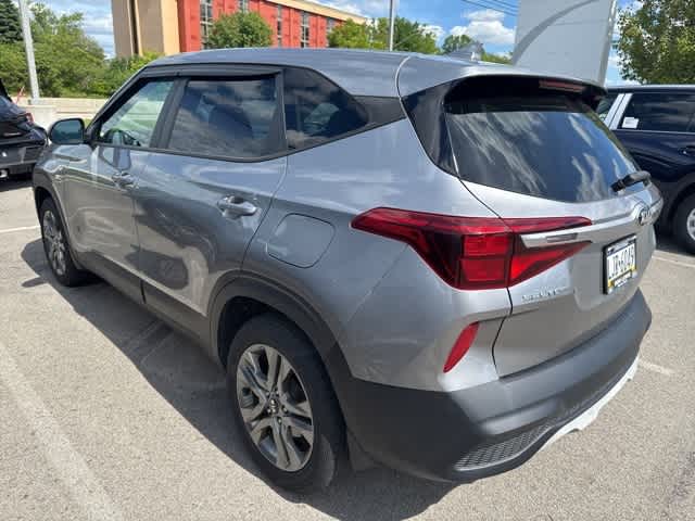 Thumbnail: 2021 Kia Seltos - 5
